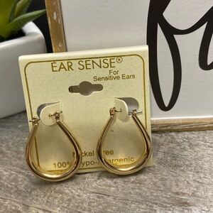 NWT Ear Sense Gold Tone Water Drop Earrings!
